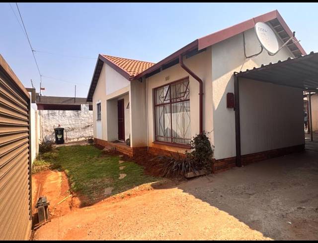 11 BEDROOM HOUSE FOR SALE IN DOBSONVILLE